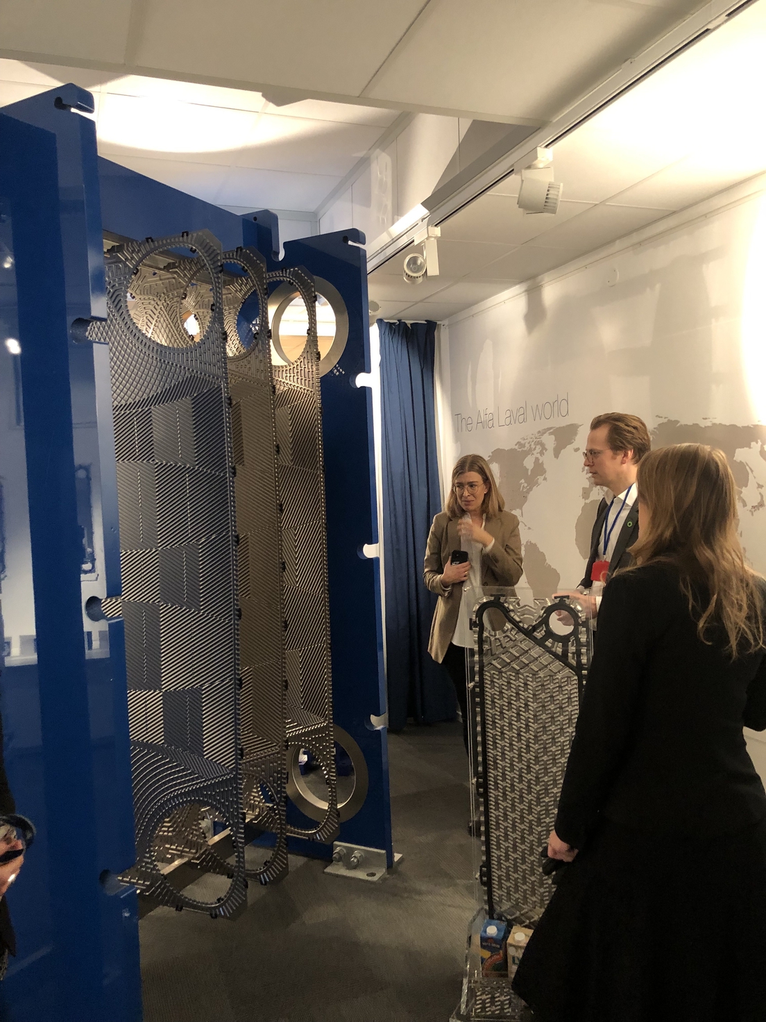 Image of post in post detailed view